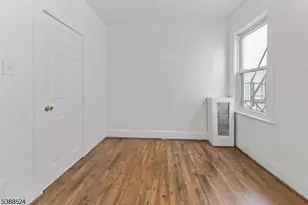 176 N 16th St, East Orange, NJ 07017 - Photo 15