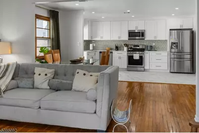 2265 Copper Hill Dr, Union Township, NJ 07083 - Photo 5