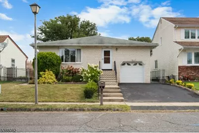 2265 Copper Hill Dr, Union Township, NJ 07083 - Photo 1