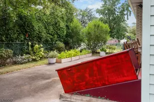 2265 Copper Hill Dr, Union Township, NJ 07083 - Photo 19