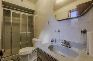 1454 South End Pkwy, Plainfield, NJ 07060 - Photo 17