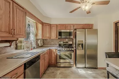 1454 S End Pkwy, Plainfield, NJ 07060 - Photo 11