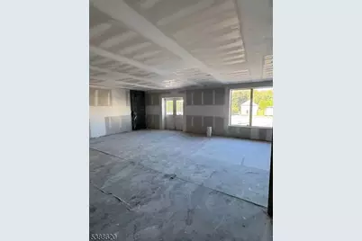 1402 S Main St, Pohatcong Township, NJ 08865 - Photo 7