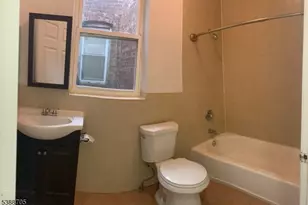 165 Sherman Ave, Newark, NJ 07114 - Photo 5