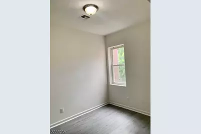 165 Sherman Ave, Newark, NJ 07114 - Photo 9