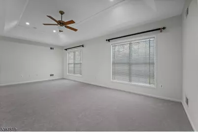 373 Windfall Ln, Franklin Township, NJ 08873 - Photo 7