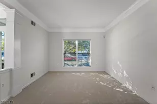 373 Windfall Ln, Franklin Township, NJ 08873 - Photo 17