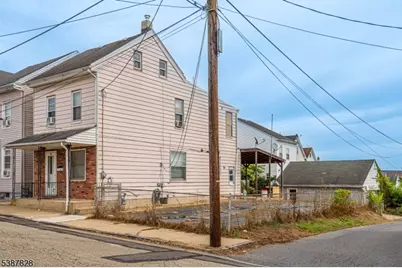 36 Fulton St, Phillipsburg, NJ 08865 - Photo 3