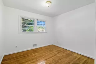 35 Rieder Rd, Edison, NJ 08817 - Photo 11