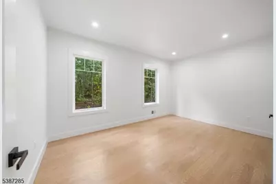 1840 Raritan Rd, Scotch Plains Township, NJ 07076 - Photo 19