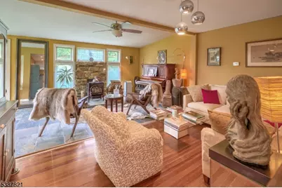 31 Fox Farm Rd, Lopatcong Township, NJ 08865 - Photo 7