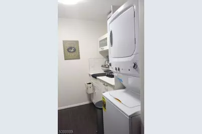 111 Mulberry St #6J, Newark, NJ 07102 - Photo 11