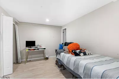 159 E Shore Trl, Sparta Township, NJ 07871 - Photo 25