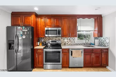 159 E Shore Trl, Sparta Township, NJ 07871 - Photo 11