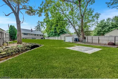 22 Chestnut St, Bloomingdale, NJ 07403 - Photo 23