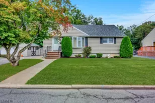 22 Chestnut St, Bloomingdale, NJ 07403 - Photo 1