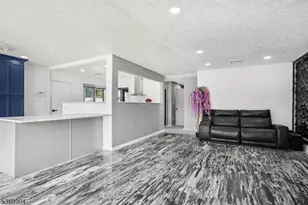 112 Park Pl, Pompton Lakes, NJ 07442 - Photo 5