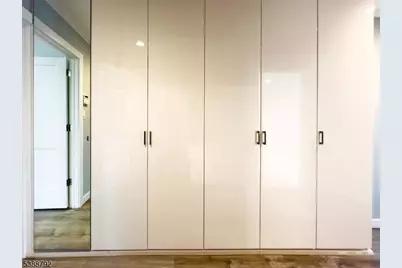 34 Lincoln St, Roseland, NJ 07068 - Photo 21