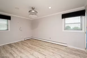 34 Lincoln St, Roseland, NJ 07068 - Photo 15