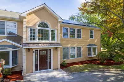 8 Stephenville Pkwy, Edison, NJ 08820 - Photo 1