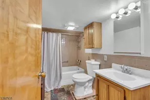 1612 W Camplain Rd, Manville, NJ 08835 - Photo 15