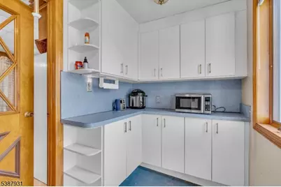 1612 W Camplain Rd, Manville, NJ 08835 - Photo 9