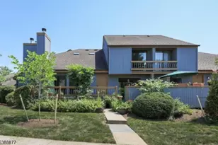 7 Chestnut Ct, Bernards Township, NJ 07920 - Photo 1