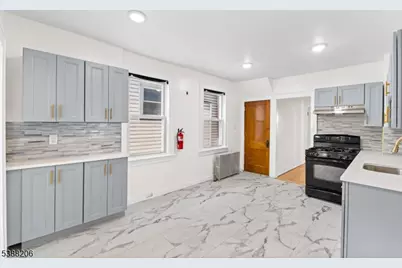 3202 Tremley Point Rd, Linden, NJ 07036 - Photo 17