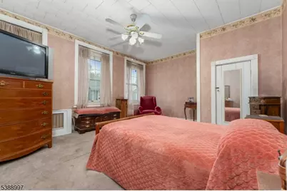 323 Water St, Belvidere, NJ 07823 - Photo 9