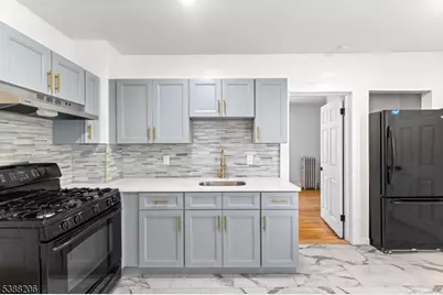 3202 Tremley Point Rd Floor 2, Linden, NJ 07036 - Photo 19