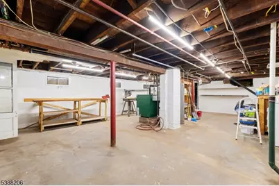 3202 Tremley Point Rd Floor 2, Linden, NJ 07036 - Photo 37