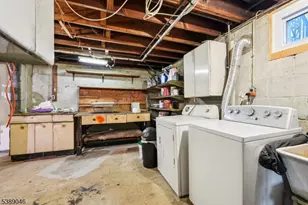 212 N Jackson Ave, North Plainfield, NJ 07060 - Photo 17