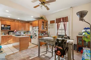 421 Tappan Ave, North Plainfield, NJ 07063 - Photo 5