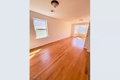 239 Bond St Unit 2 #1, Elizabeth, NJ 07206 - Photo 7