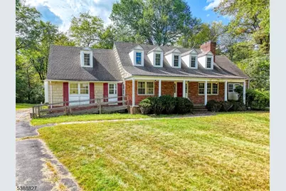 43 Sunlit Dr, Watchung, NJ 07069 - Photo 1