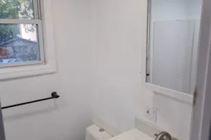 204 Chancellor Ave, Newark, NJ 07112 - Photo 5