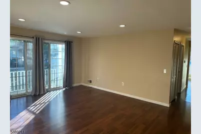 480 Witney Ct, North Brunswick Township, NJ 08902 - Photo 3