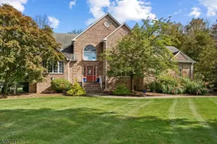 8 Woodfield Rd, Green Township, NJ 07821 - Photo 1