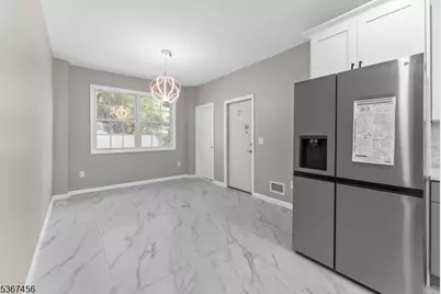 331 West Ln, Clark Township, NJ 07066 - Photo 11