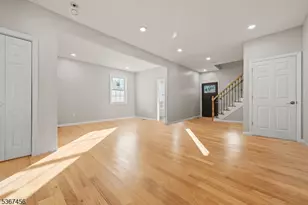 331 West Ln, Clark Township, NJ 07066 - Photo 13