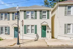 39 Clinton Pl, Morristown, NJ 07960 - Photo 1