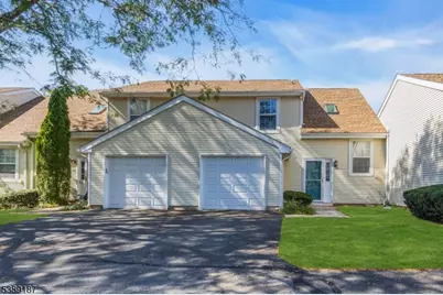 168 Picadilly Pl, Franklin Township, NJ 08873 - Photo 1