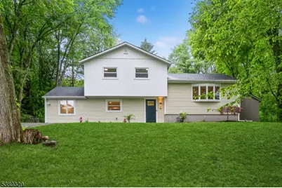 9 Somerset Pl, West Milford, NJ 07480 - Photo 1