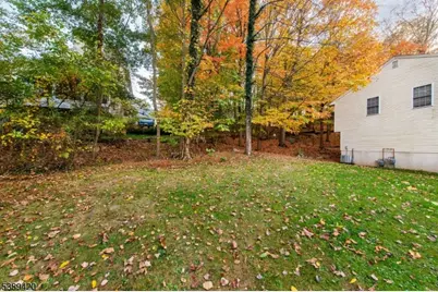 3 Undercliff Lane, Lincoln Park, NJ 07035 - Photo 5