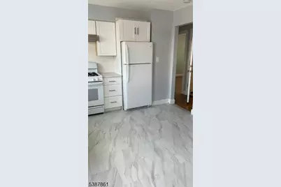 85 Grove St, South Hackensack Township, NJ 07606 - Photo 23