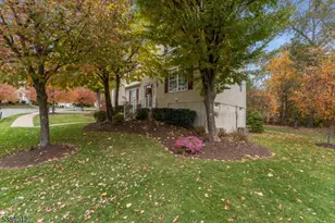 2 Brock Ln, Mount Olive, NJ 07840 - Photo 5