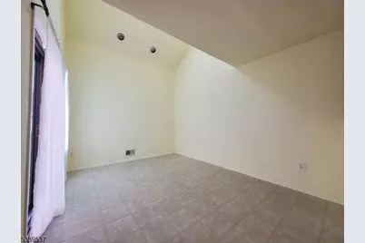 65 Diamond Ln, Old Bridge Township, NJ 08857 - Photo 7