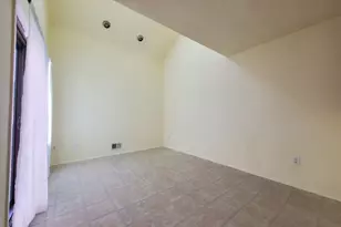 65 Diamond Ln, Old Bridge Township, NJ 08857 - Photo 7