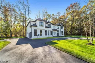 794 Blauvelt St, River Vale Township, NJ 07675 - Photo 5