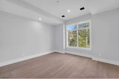 794 Blauvelt St, River Vale Township, NJ 07675 - Photo 23